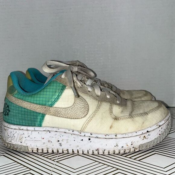Nike Women’s Size 7.5 Air Force 1 Crater M2Z2 White Dynamic Turquoise Sneakers - Picture 1 of 8